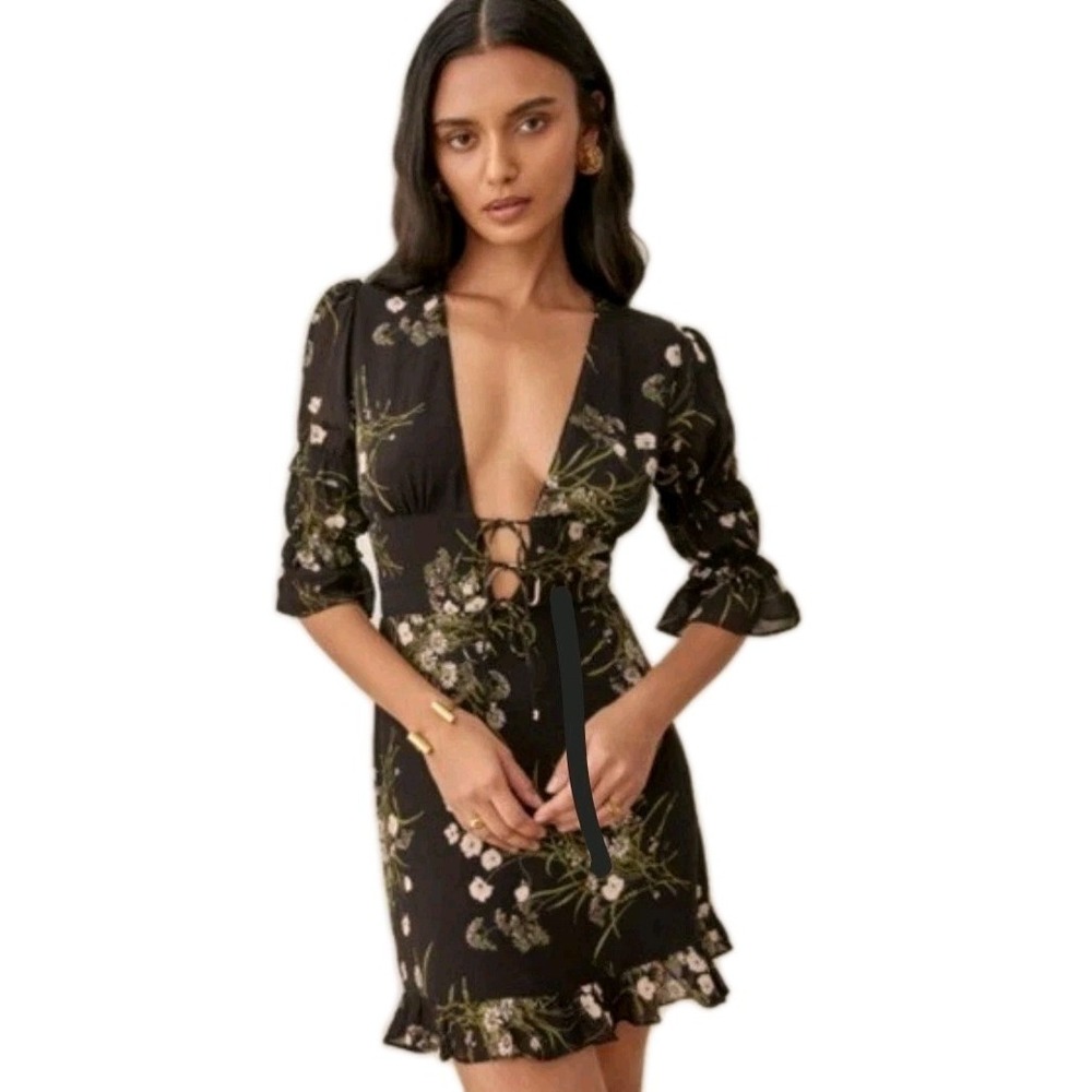 Reformation Laurelei Dress 12 in Veuve Cottagecore Black Floral Sustainable